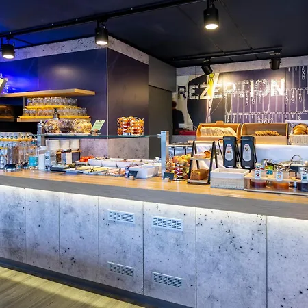 Ibis Budget Süd 2*