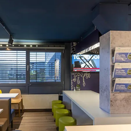 Ibis Budget Süd Hotel 2*