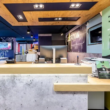 Ibis Budget Süd 2*